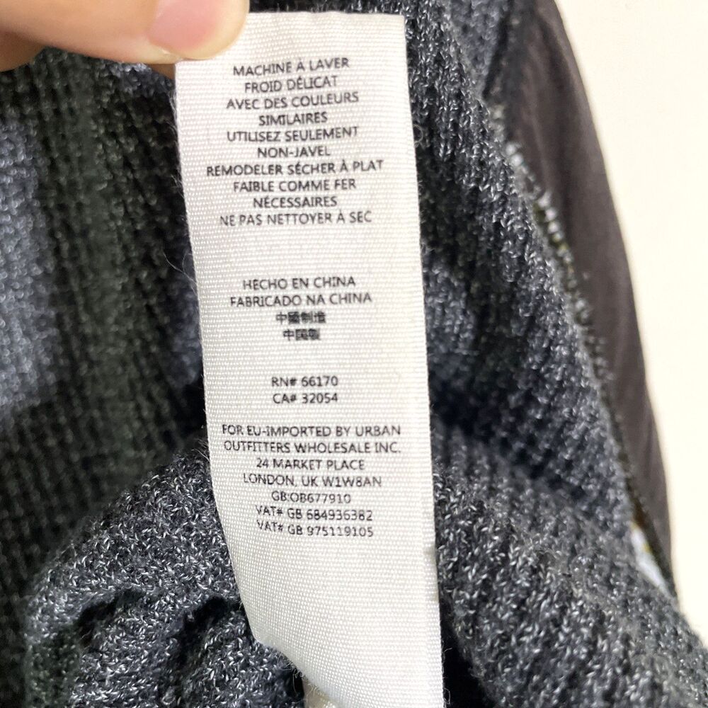 We The Free People Blossom Thermal Top Size Small Pullover Dark Gray Boho - Picture 8 of 10